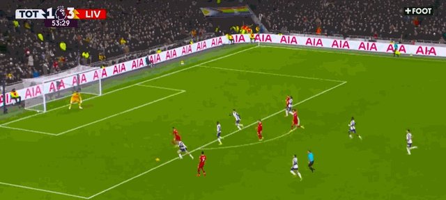 1734889853162024694.gif 1-4萨拉赫.gif