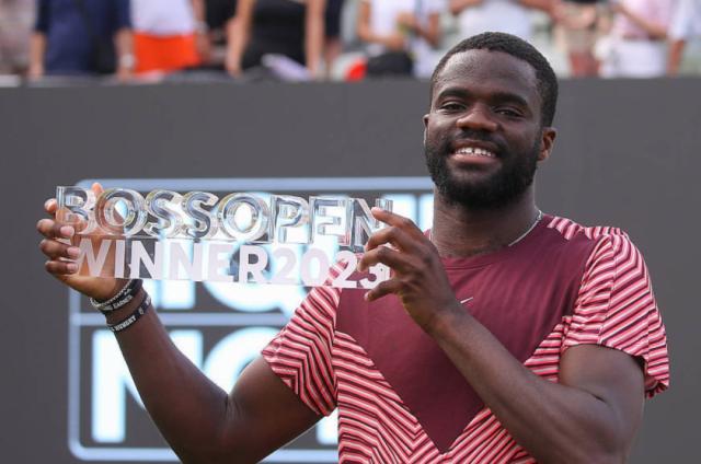 1687188293381072193.png 32.png