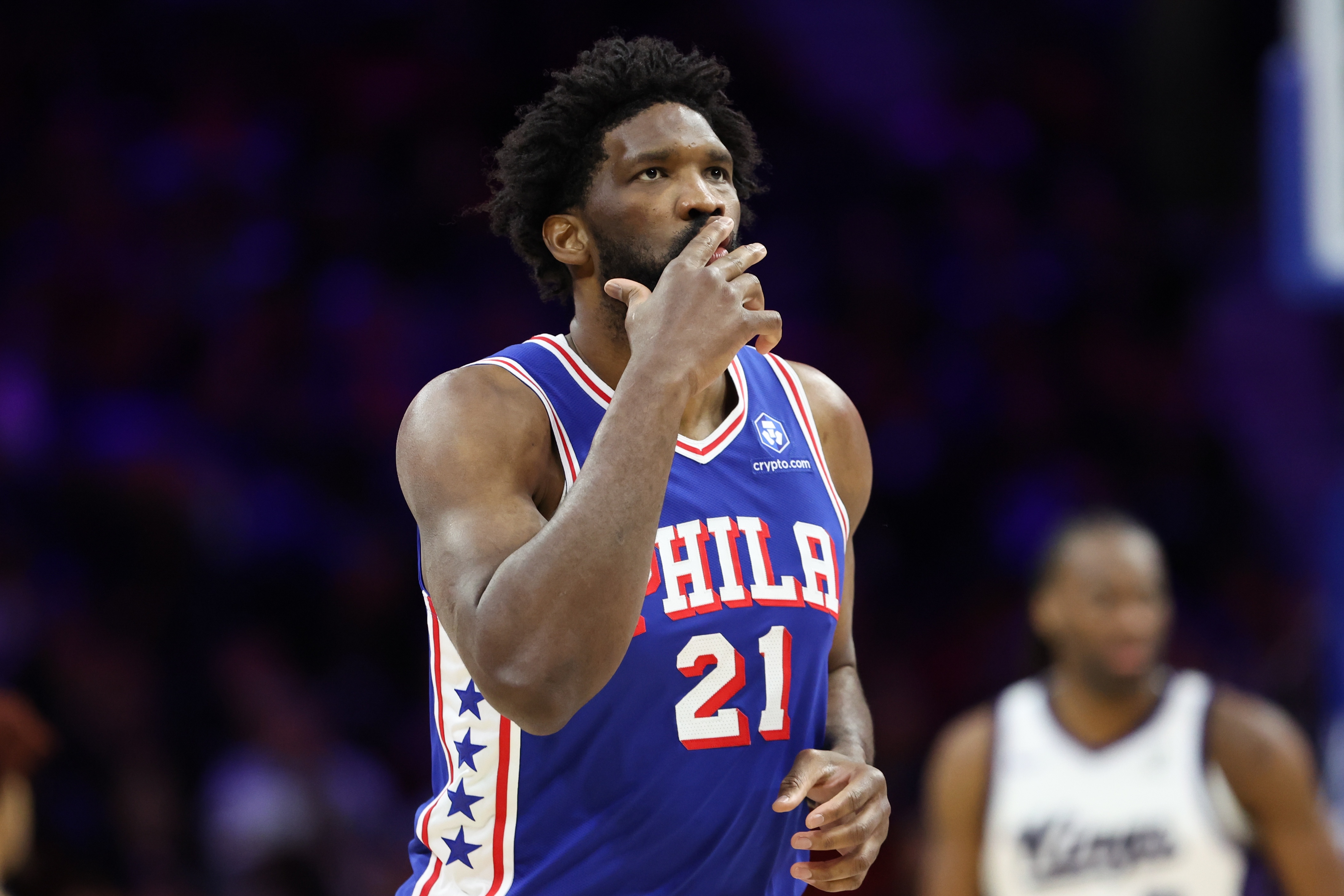 开云体育下载-恩比德谈落选全明星:我无需任何人认可 作为球员我唯独缺总冠军